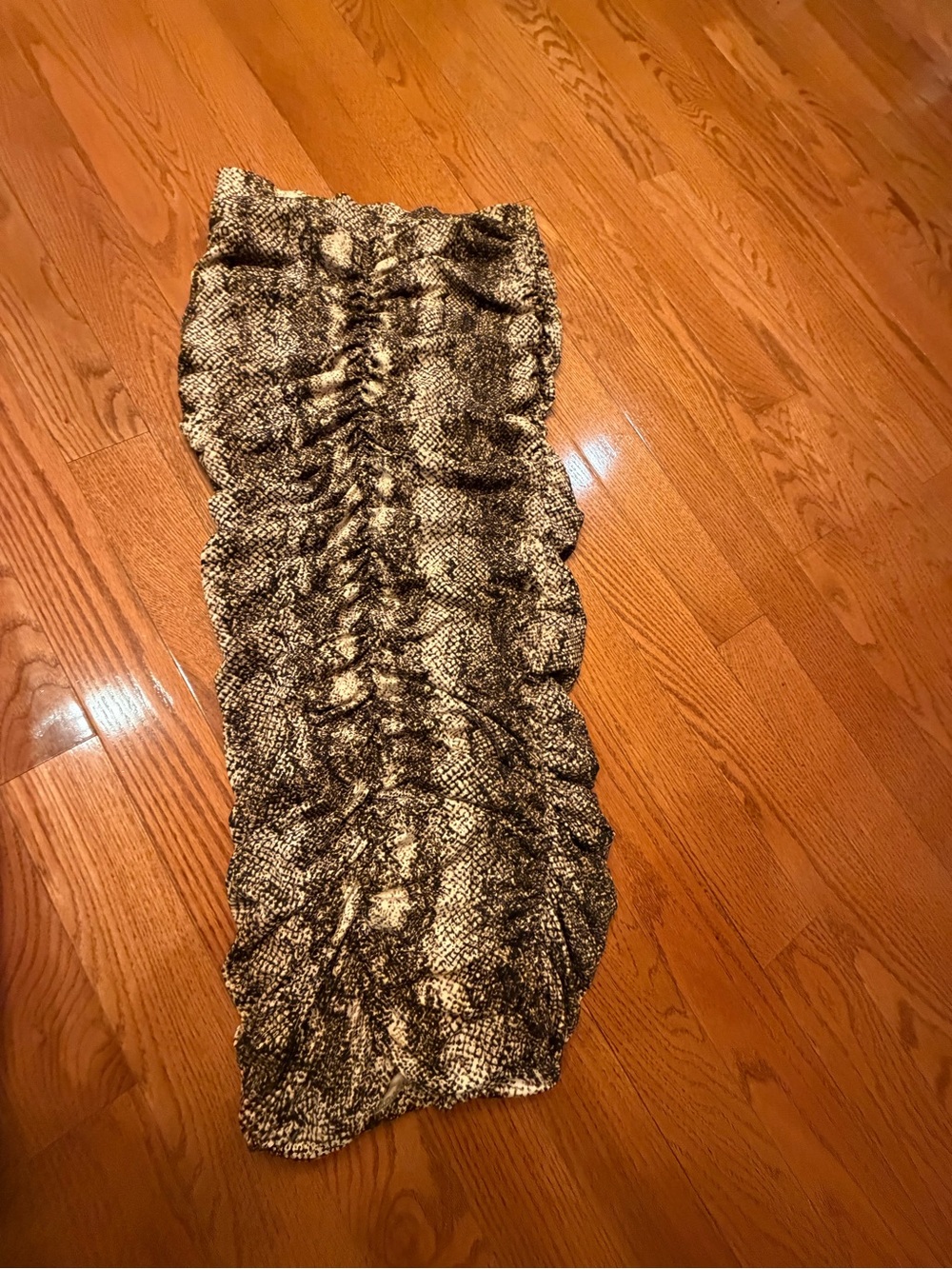 Jluxlabel Ruched Bodycon Midi Skirt in animal print size large
